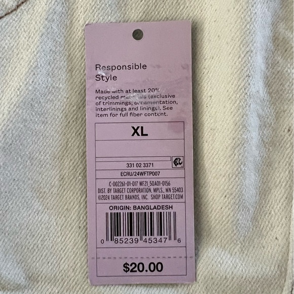 NWT Wild Fable Women's Scoop Neck Reworked Denim
Tiny Vest - Cream XL.  Target - Picture 4 of 9